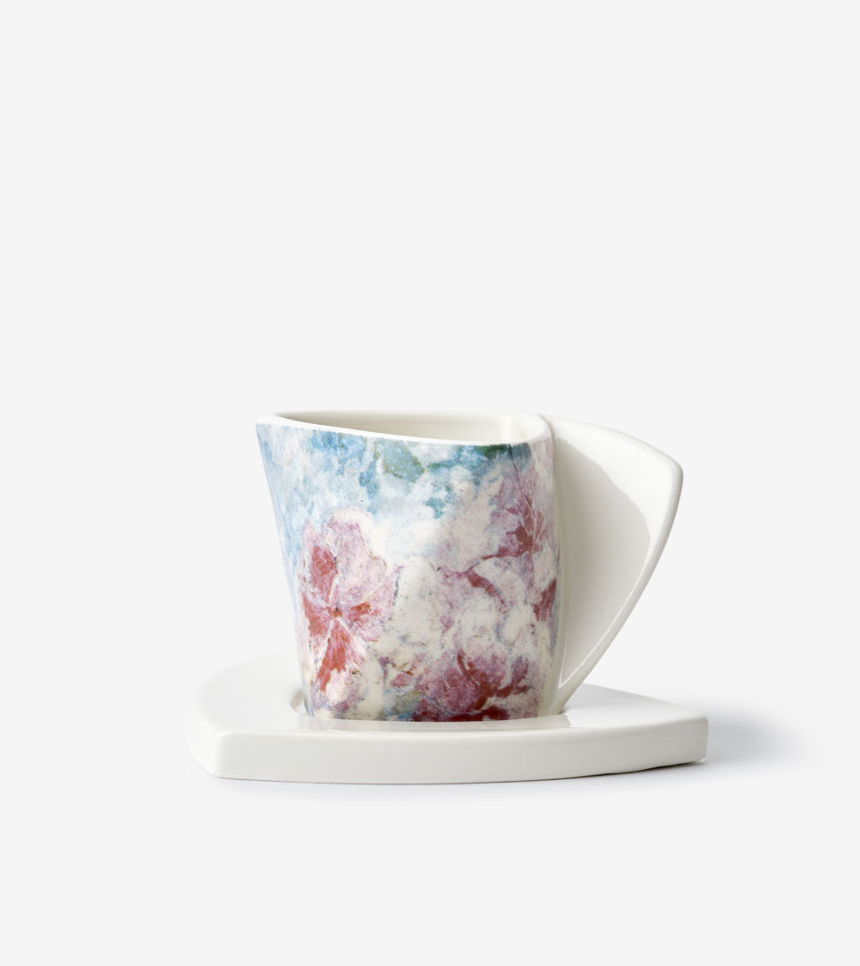 TAZA PEQUEÑA – EL PATIO DE LAS FLORES – LA PEDRERA