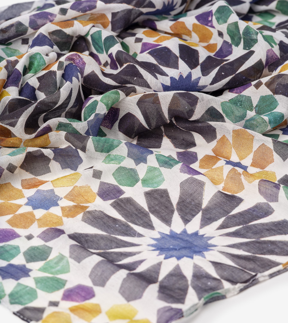 FOULARD — DOS HERMANAS — ALICATADOS