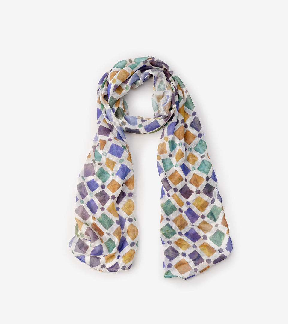 FOULARD  — CUADRADOS — ALICATADOS